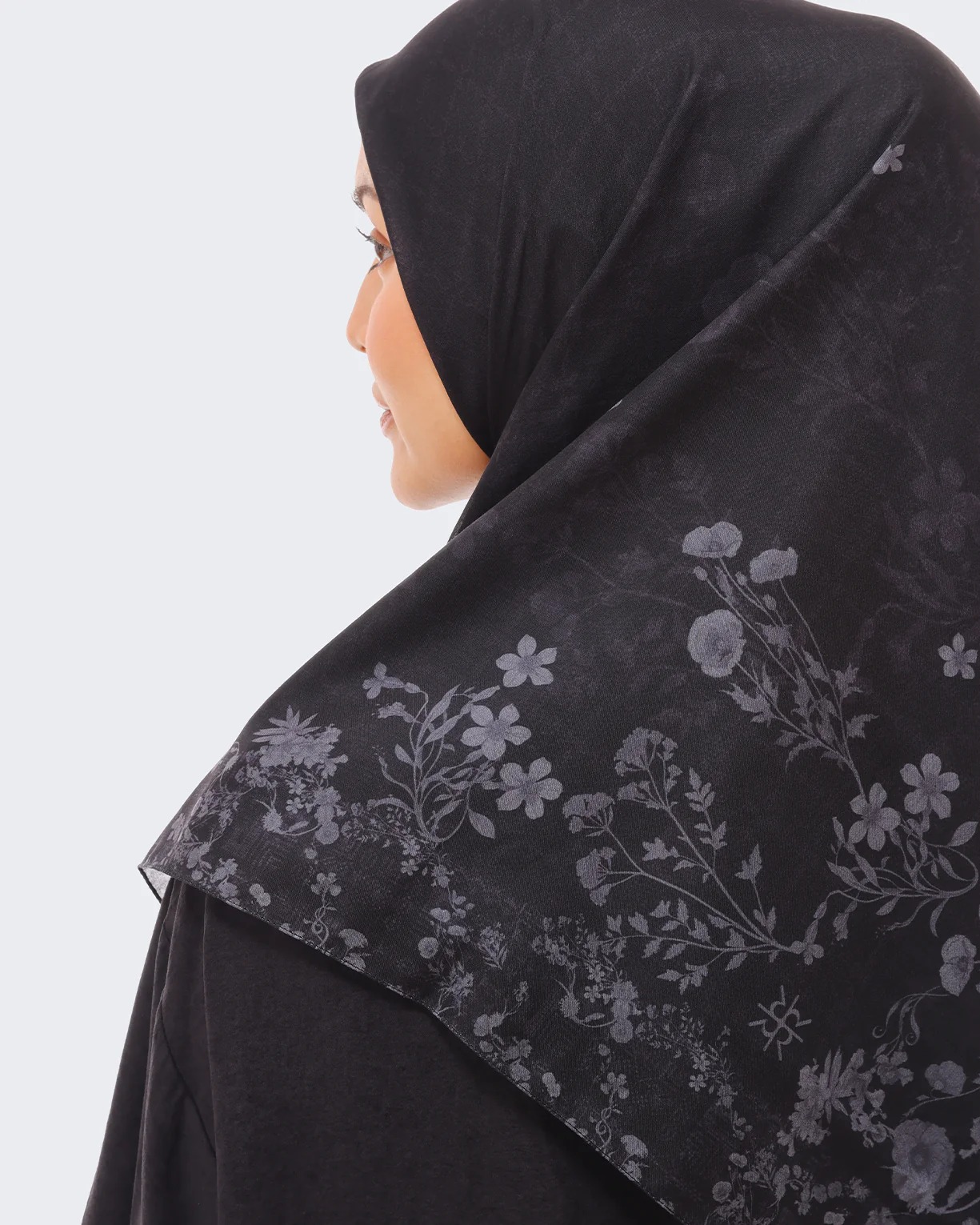 SAKHI SCARF - RIA MIRANDA