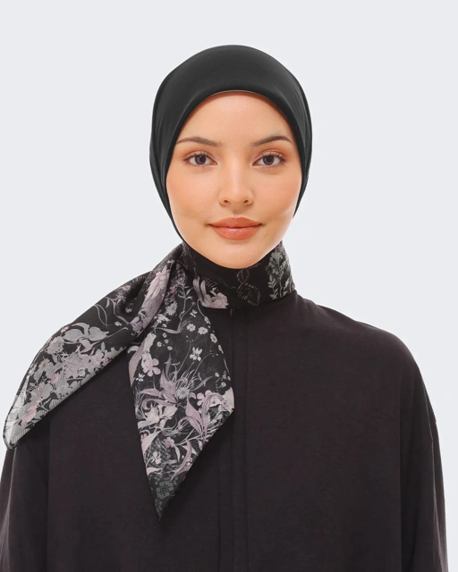 SALMA SCARF - RIA MIRANDA