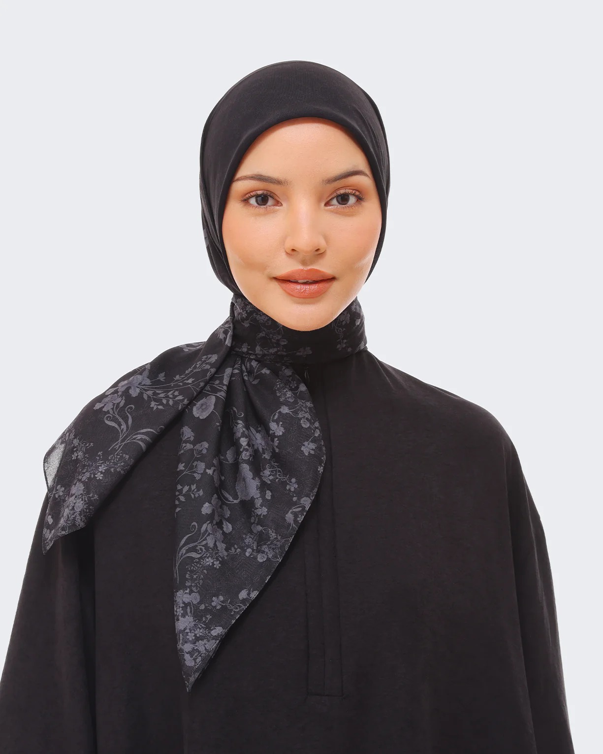 SAKHI SCARF - RIA MIRANDA