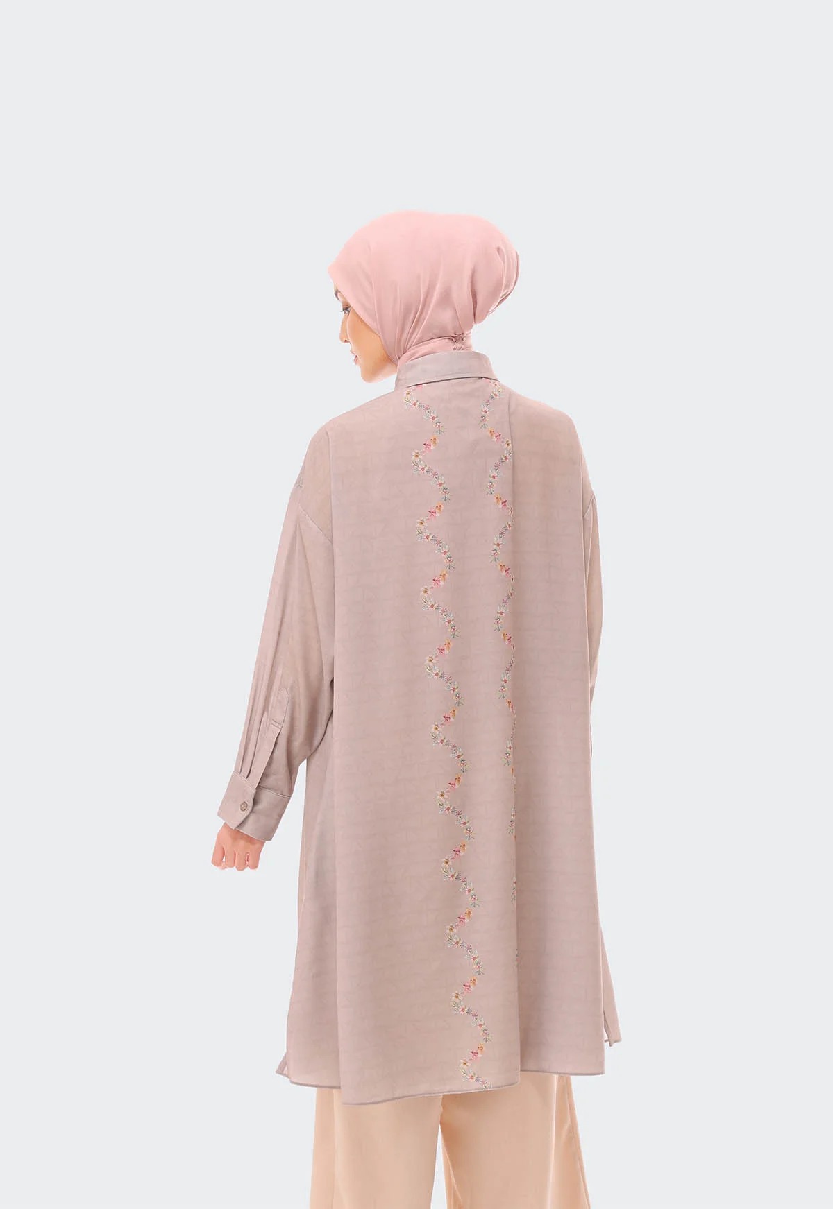 PEARLY TUNIC - RIA MIRANDA