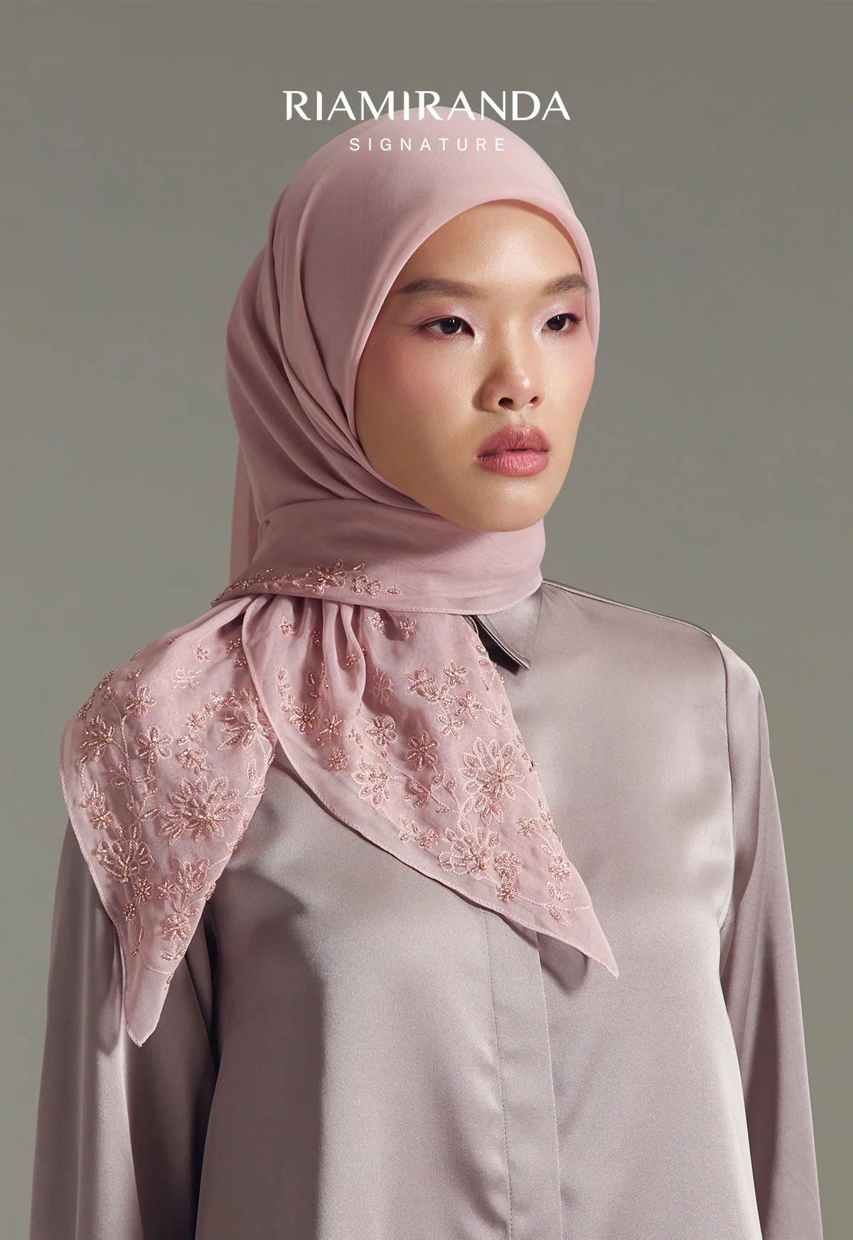 MANIK SCARF - RIA MIRANDA