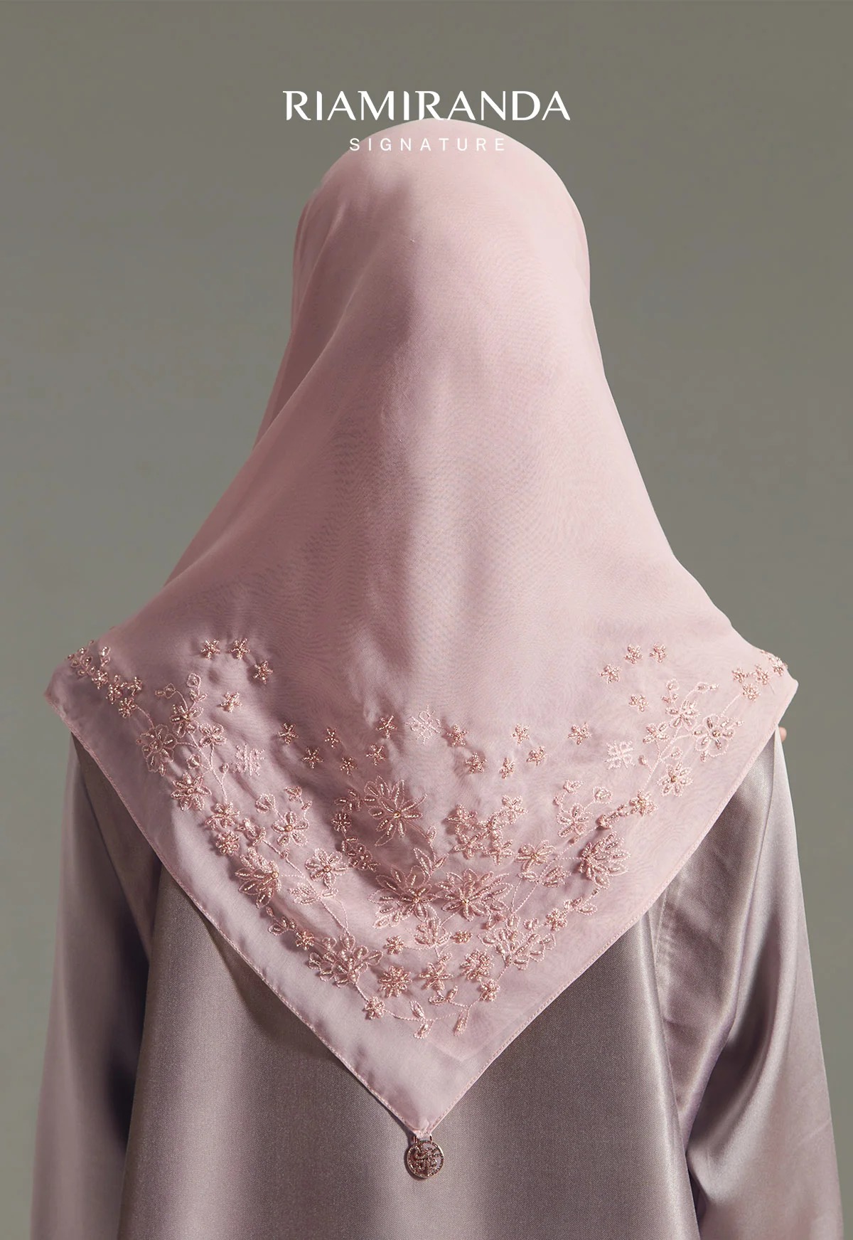 MANIK SCARF - RIA MIRANDA
