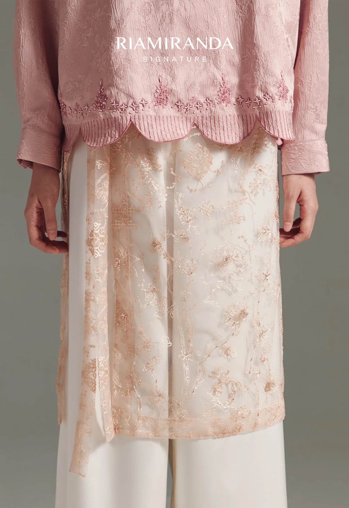 FLEUREL SHIRT EXTENDER - RIA MIRANDA