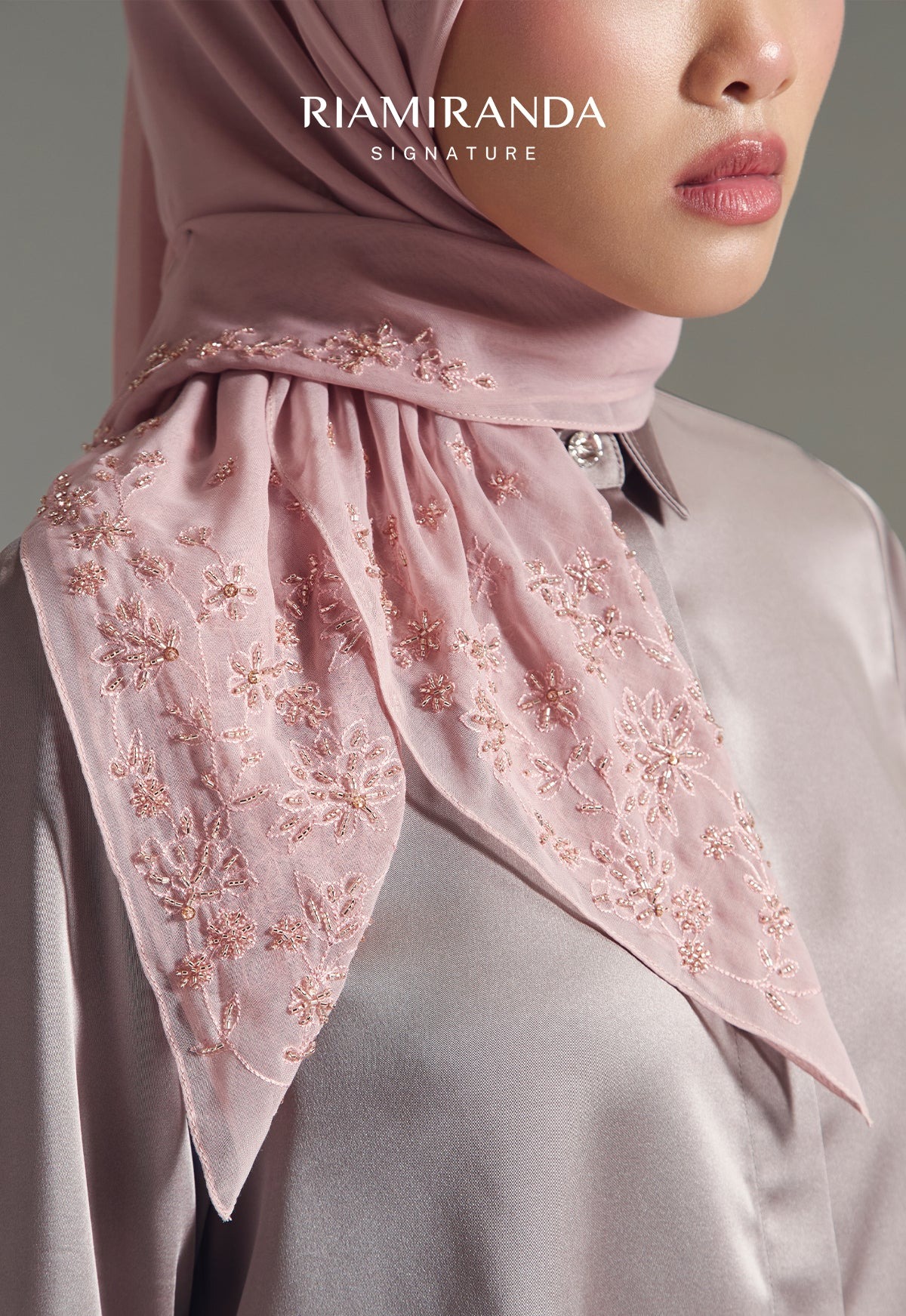 MANIK SCARF - RIA MIRANDA