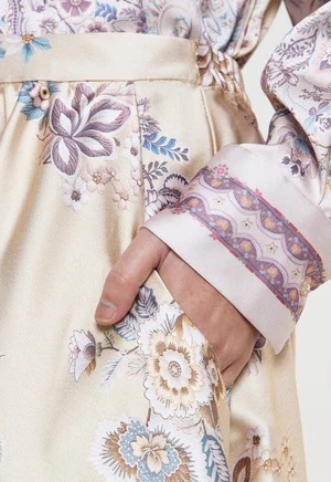 Image of CHANDIE SET - RIA MIRANDA