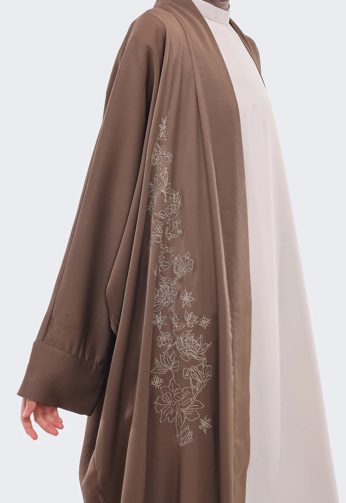 MAISHA OUTER - RIA MIRANDA