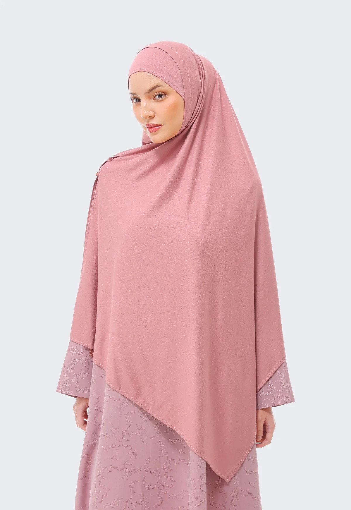 MAVRA KHIMAR - RIA MIRANDA