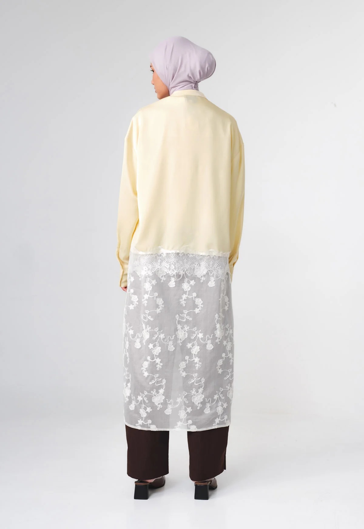 RUNA SILK LACE TOP - RIA MIRANDA