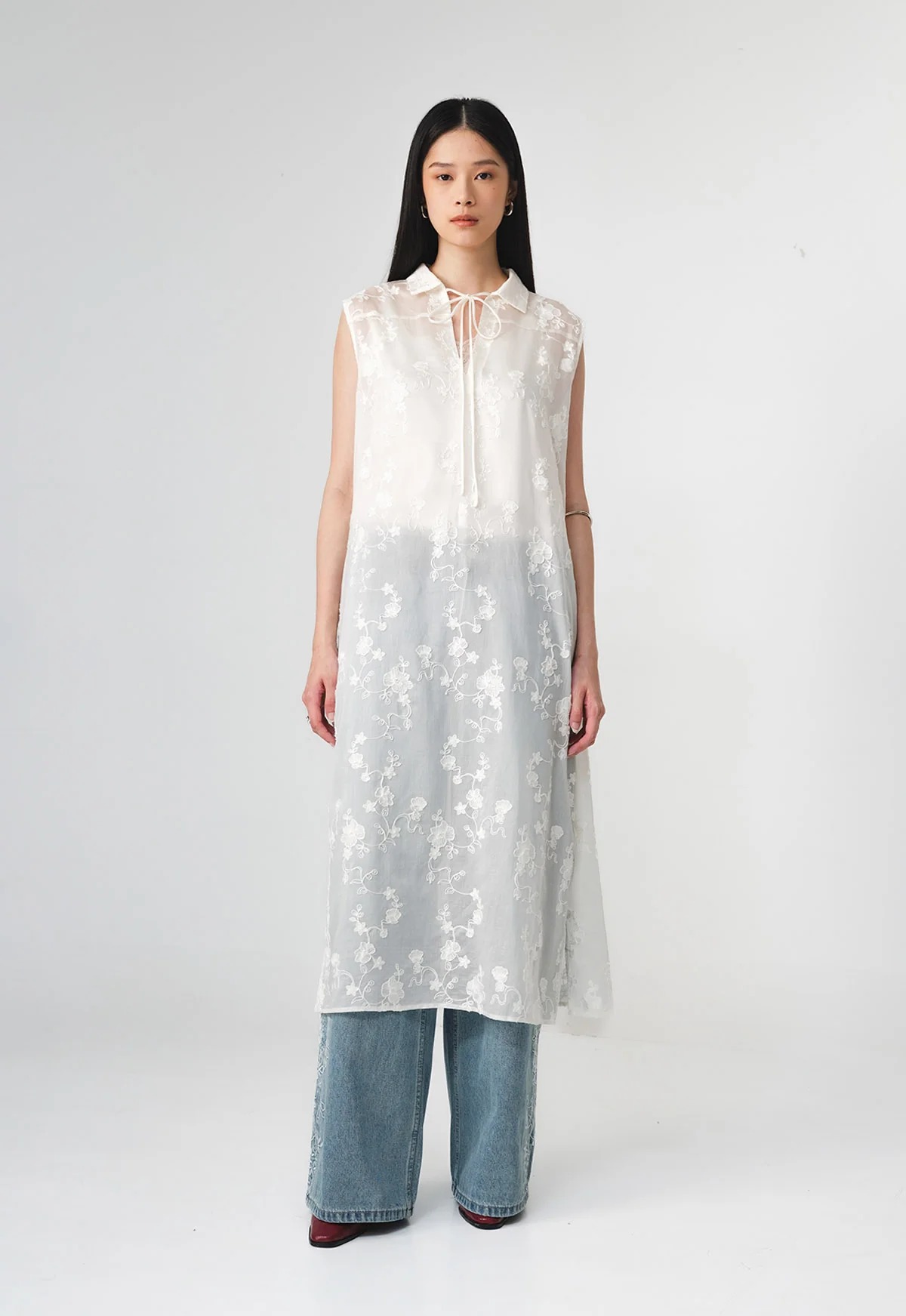 REVEKA SLEEVELESS DRESS - RIA MIRANDA