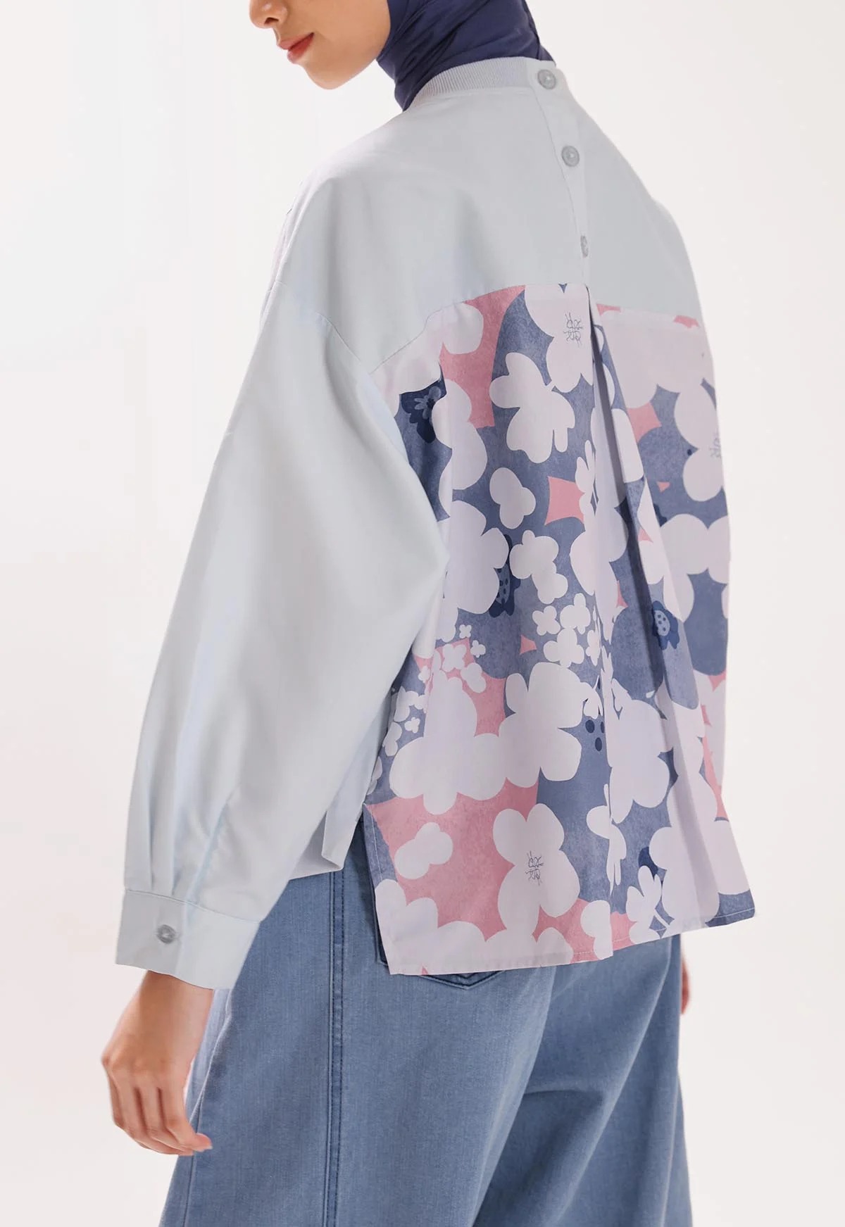 LEANA SWEATSHIRT - RIA MIRANDA