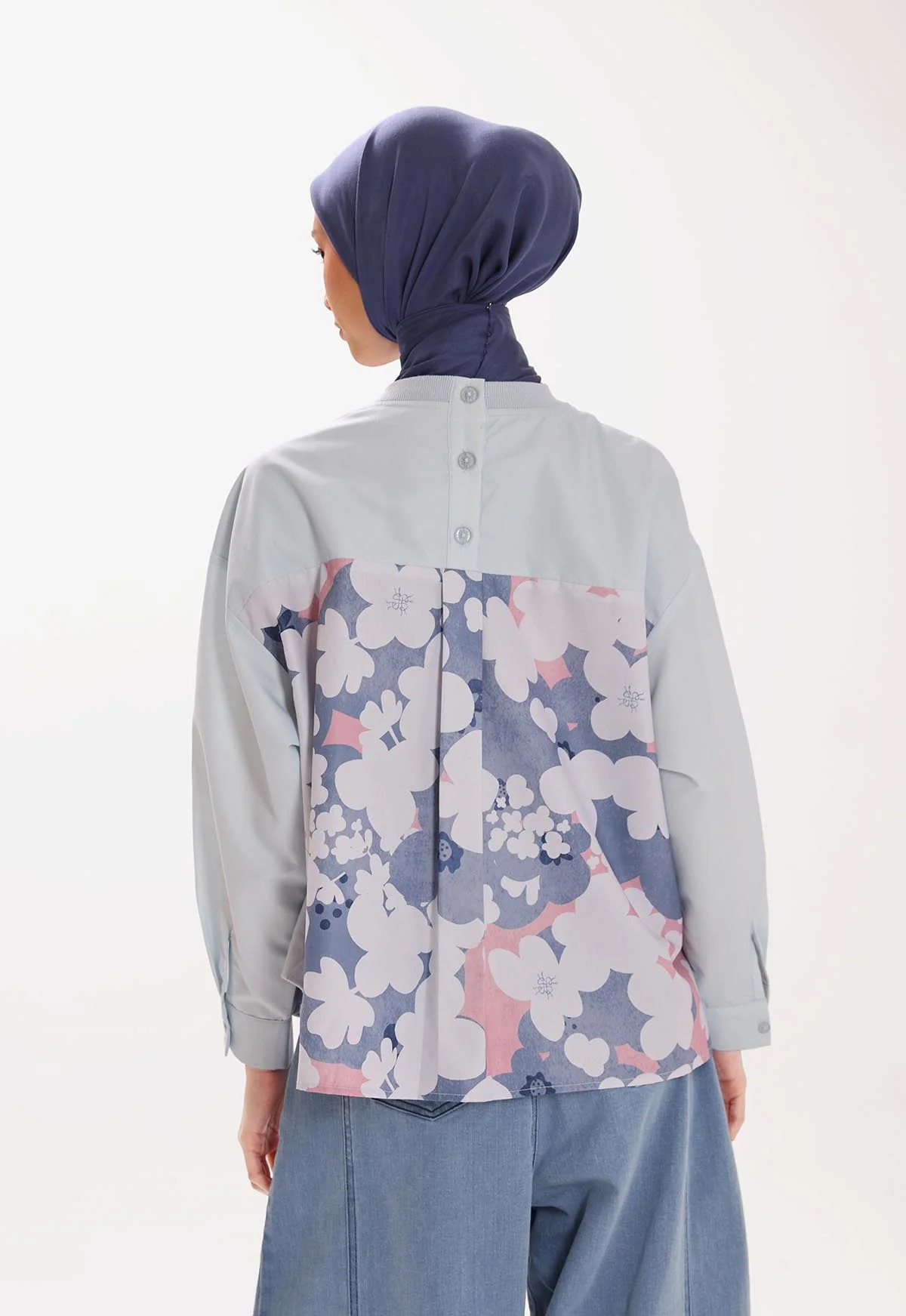 LEANA SWEATSHIRT - RIA MIRANDA