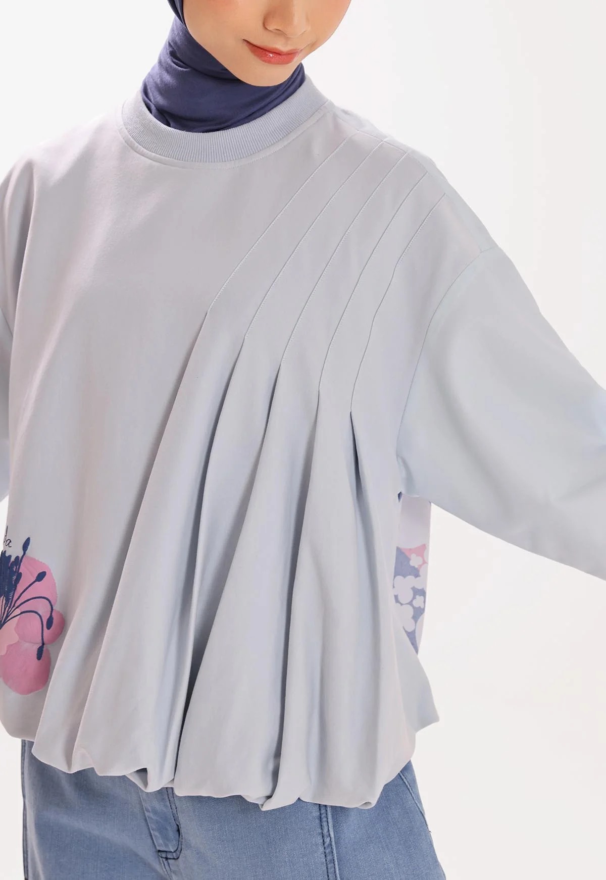 LEANA SWEATSHIRT - RIA MIRANDA