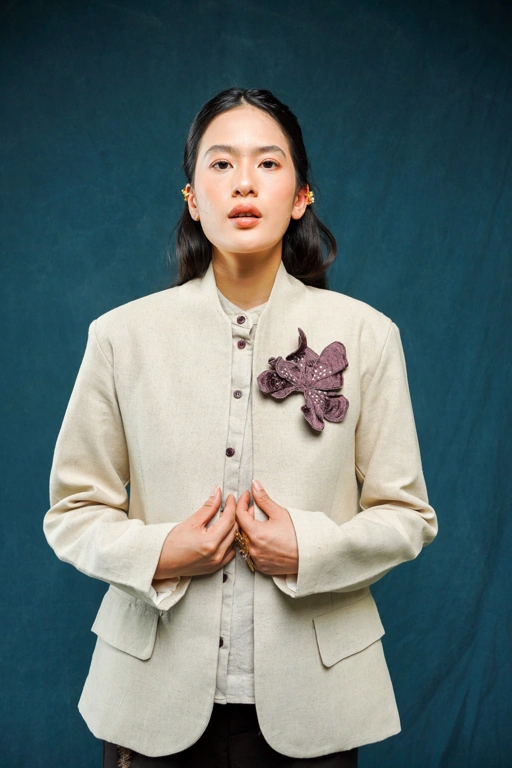 SUKA LINEN BLAZER - GLASHKA