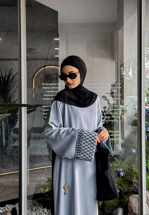 Image of LYNLEA ABAYA - MAYYECH