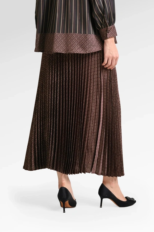 Image of MONO DIAGONAL PLEATED SKIRT - BENANG JARUM