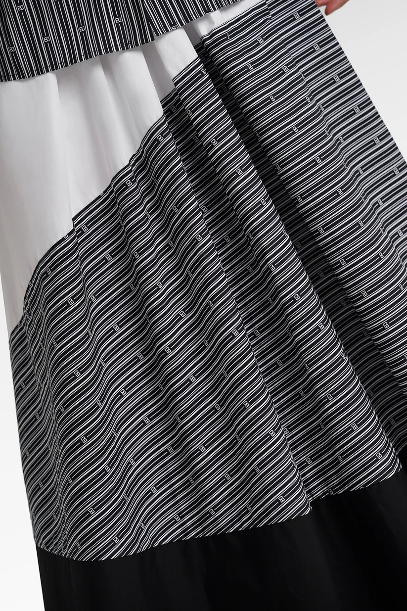 MONO LINE SKIRT - BENANG JARUM