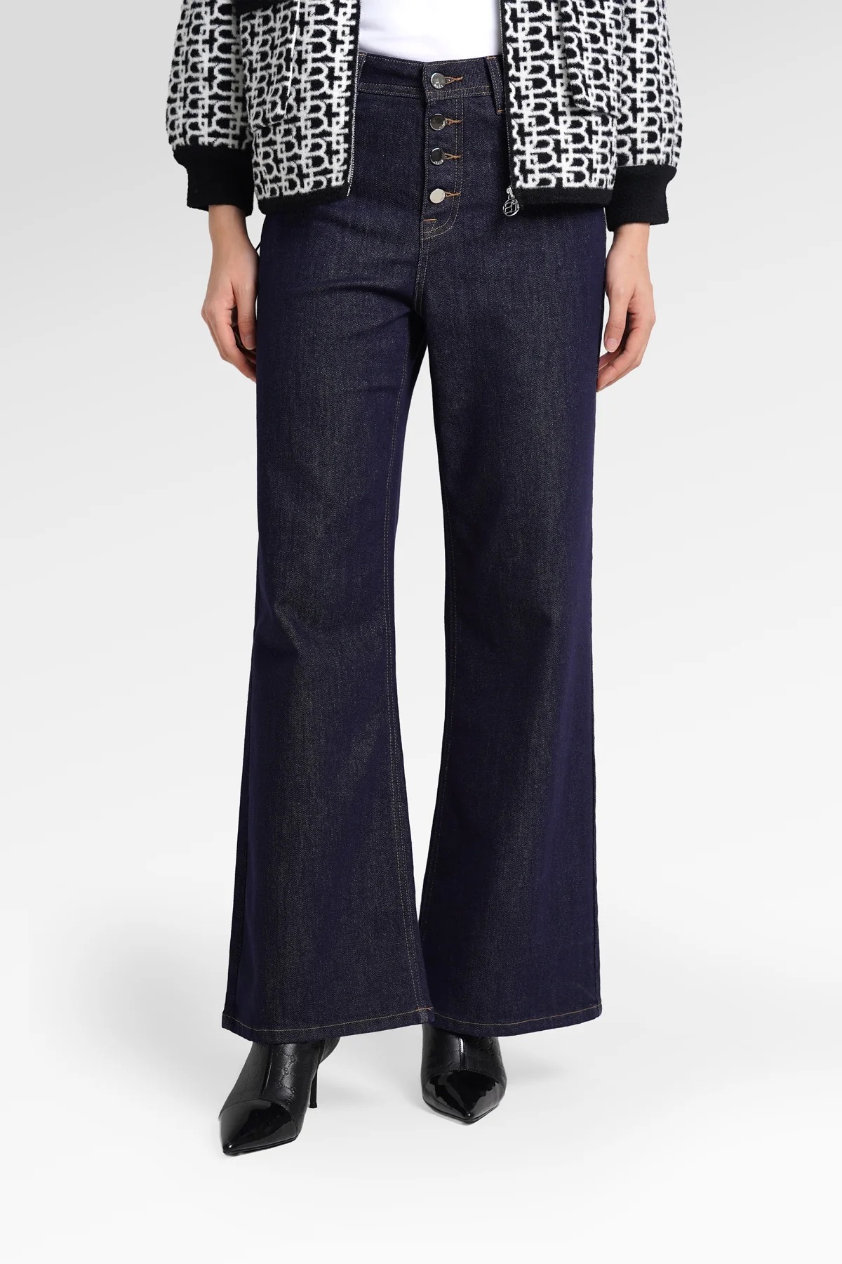 MOLLY DENIM PANTS - BENANG JARUM