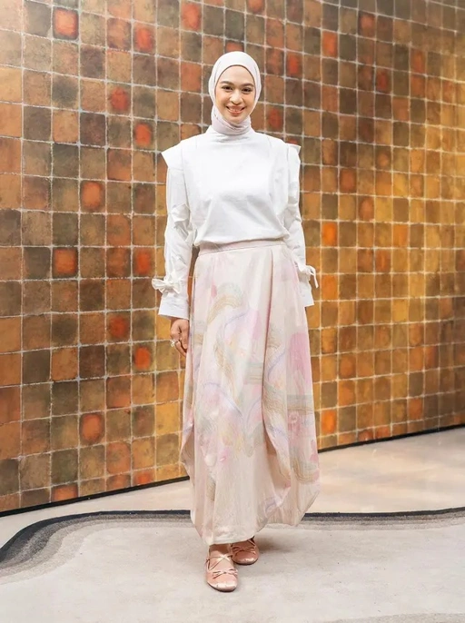 ODETTE DRAPE SKIRT - KAMI