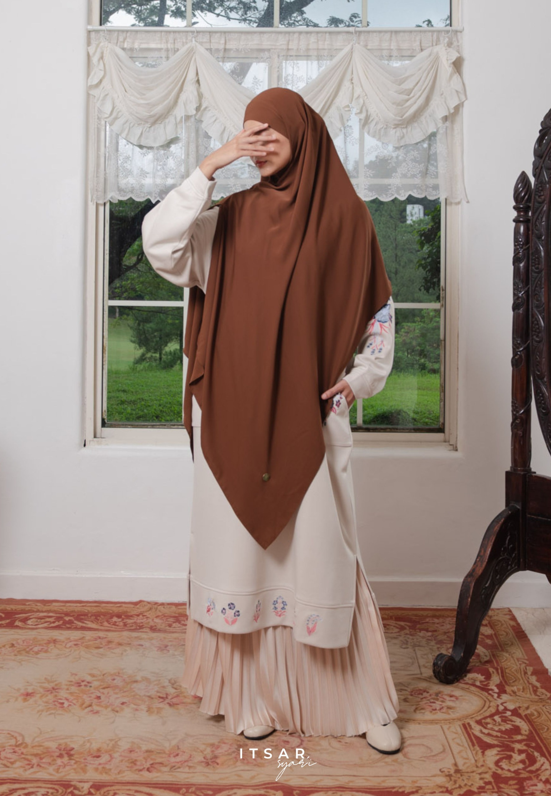 THE GRANDA JARDIN SET - ITSAR