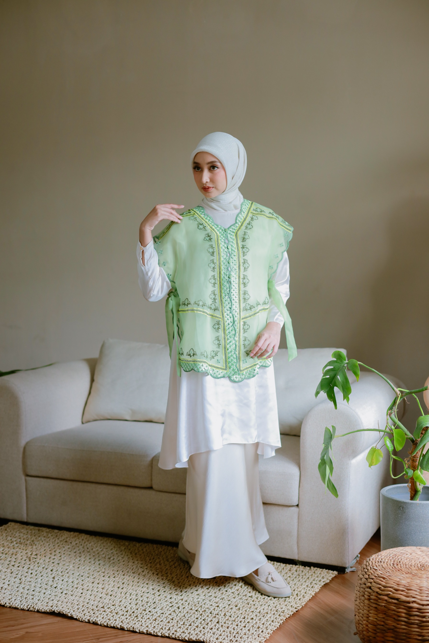 LARAYA VEST  - GHANIEA