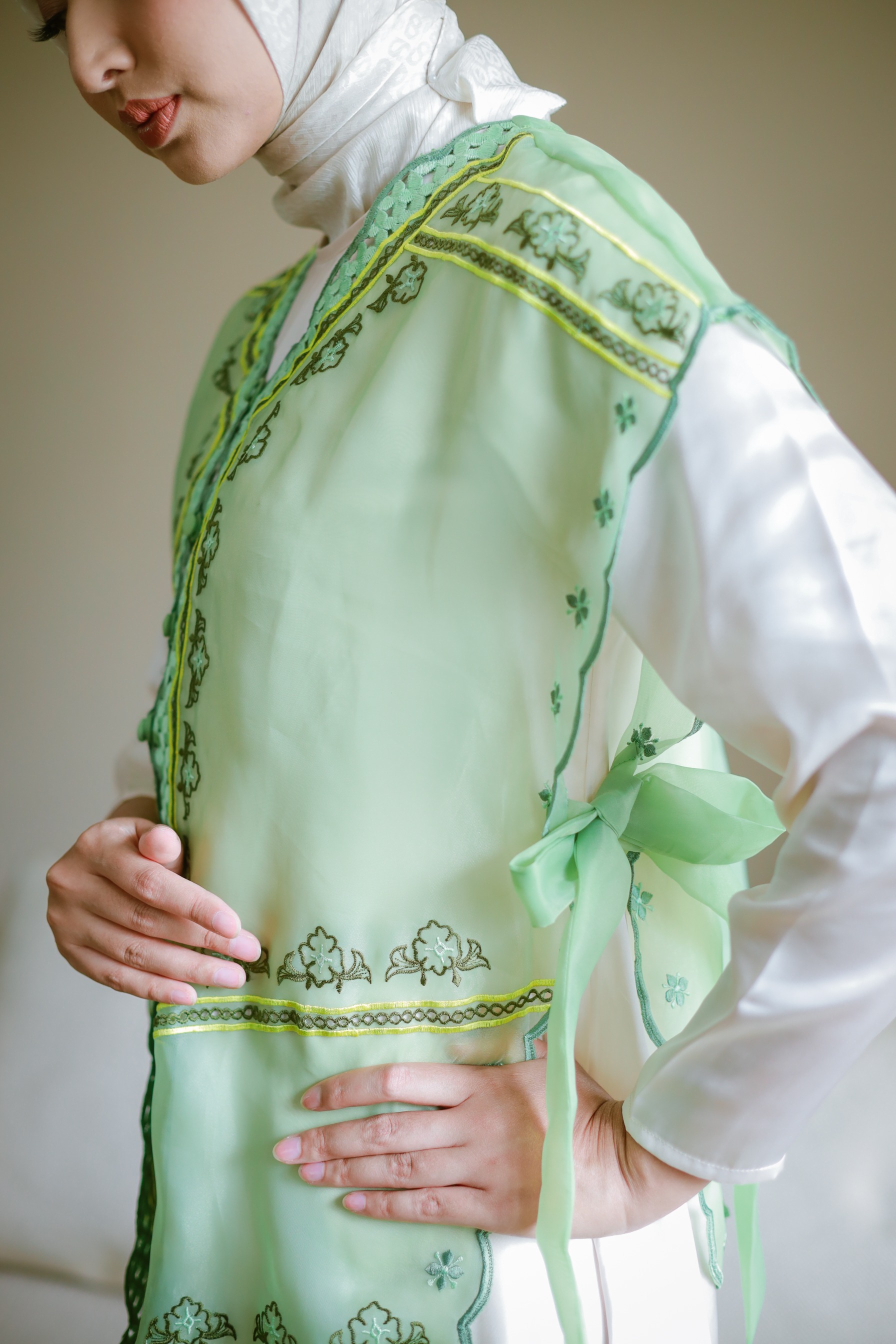 LARAYA VEST  - GHANIEA