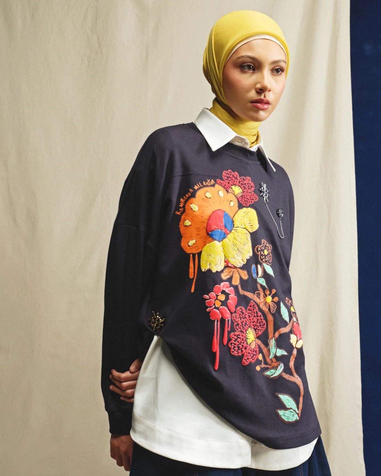 PADMA SWEATSHIRT -  RIA MIRANDA