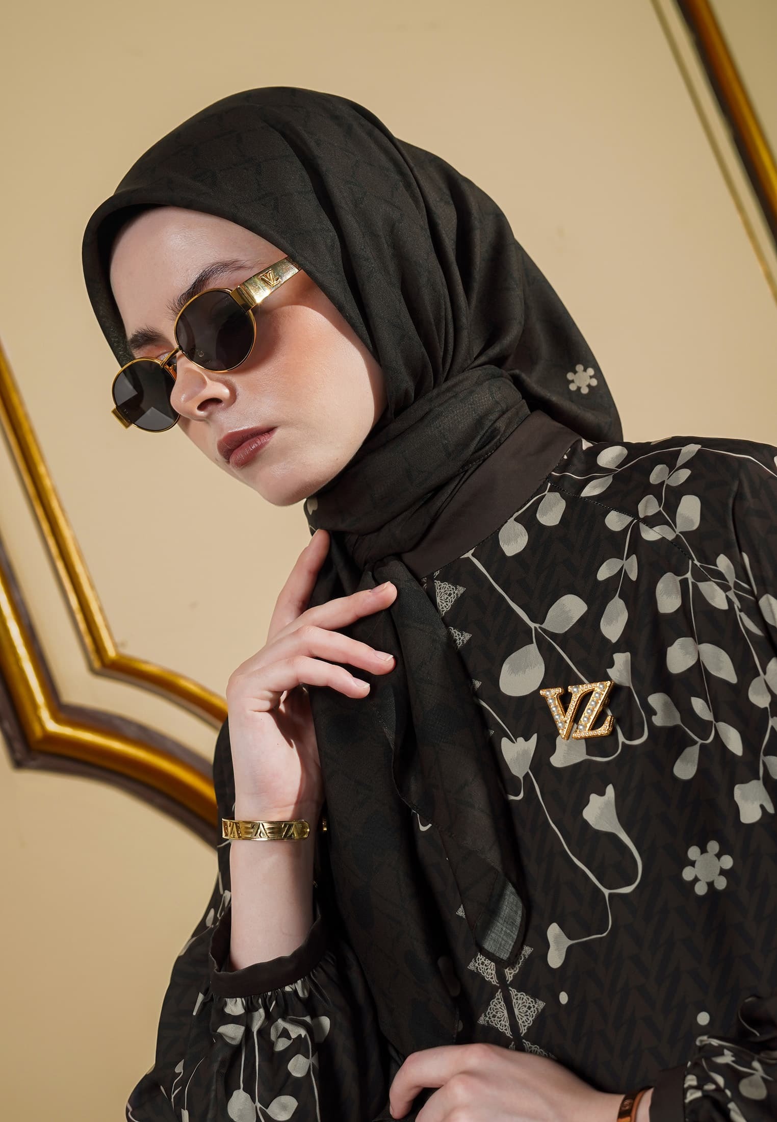 LUNAVIE SCARF - VIVI ZUBEDI