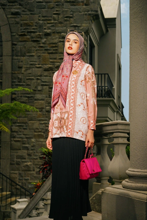 Image of LYVIENNE TOP - VIVI ZUBEDI