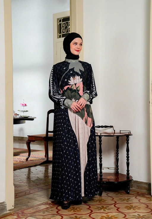 Image of LUMINETTE DRESS - VIVI ZUBEDI