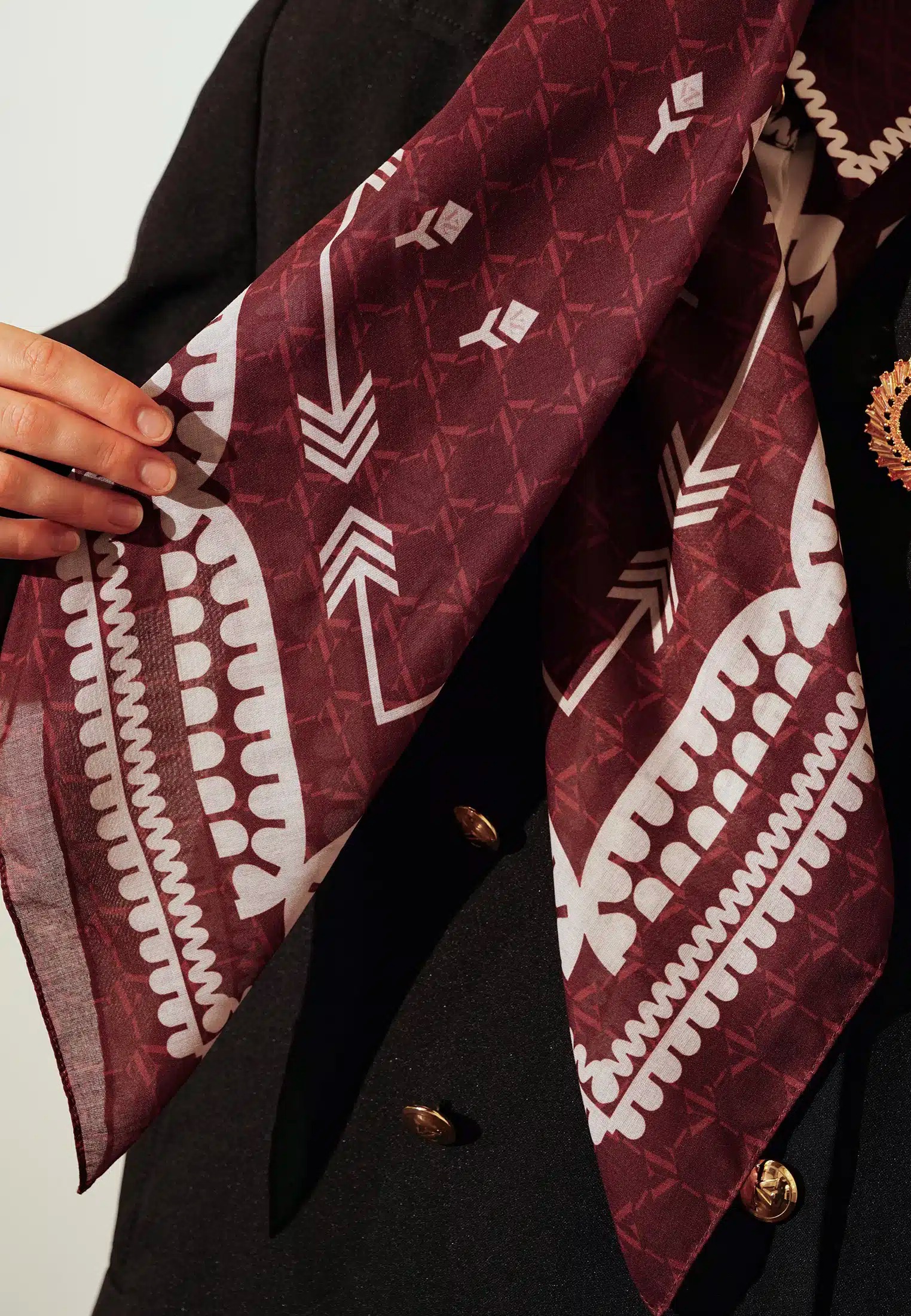 MAVELYN SCARF - VIVI ZUBEDI