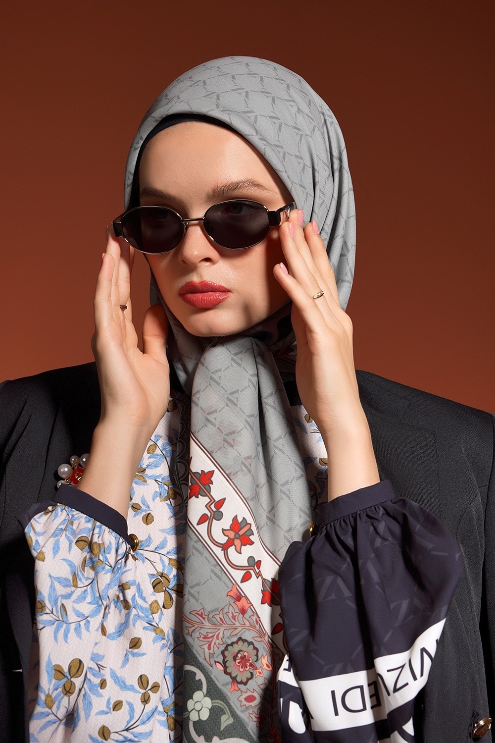 SHARLENE SCARF - VIVI ZUBEDI