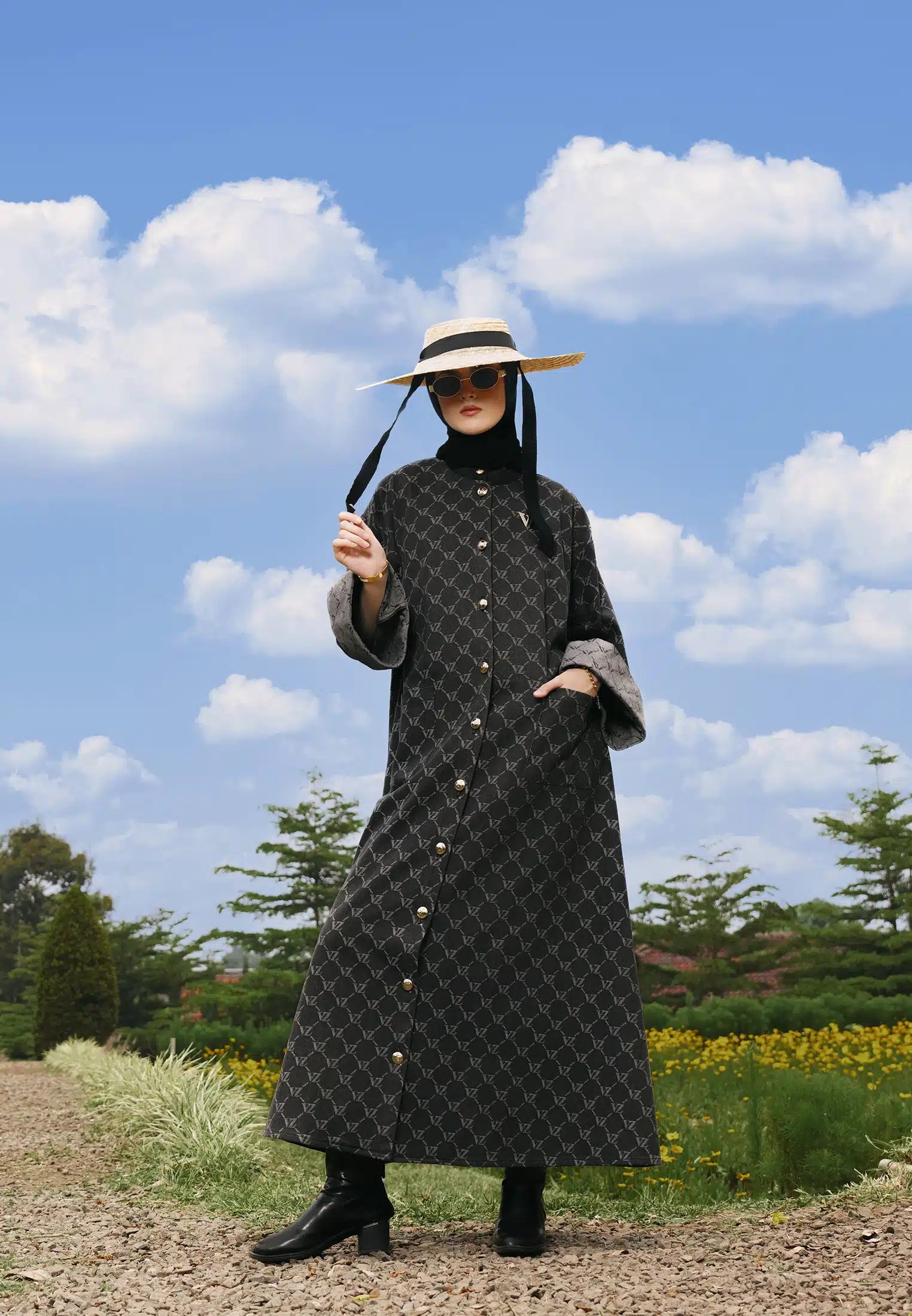 SIGNAIRE ABAYA - VIVI ZUBEDI