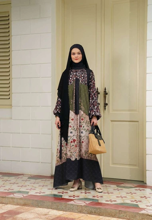 Image of HANNAQUIN DRESS - VIVI ZUBEDI