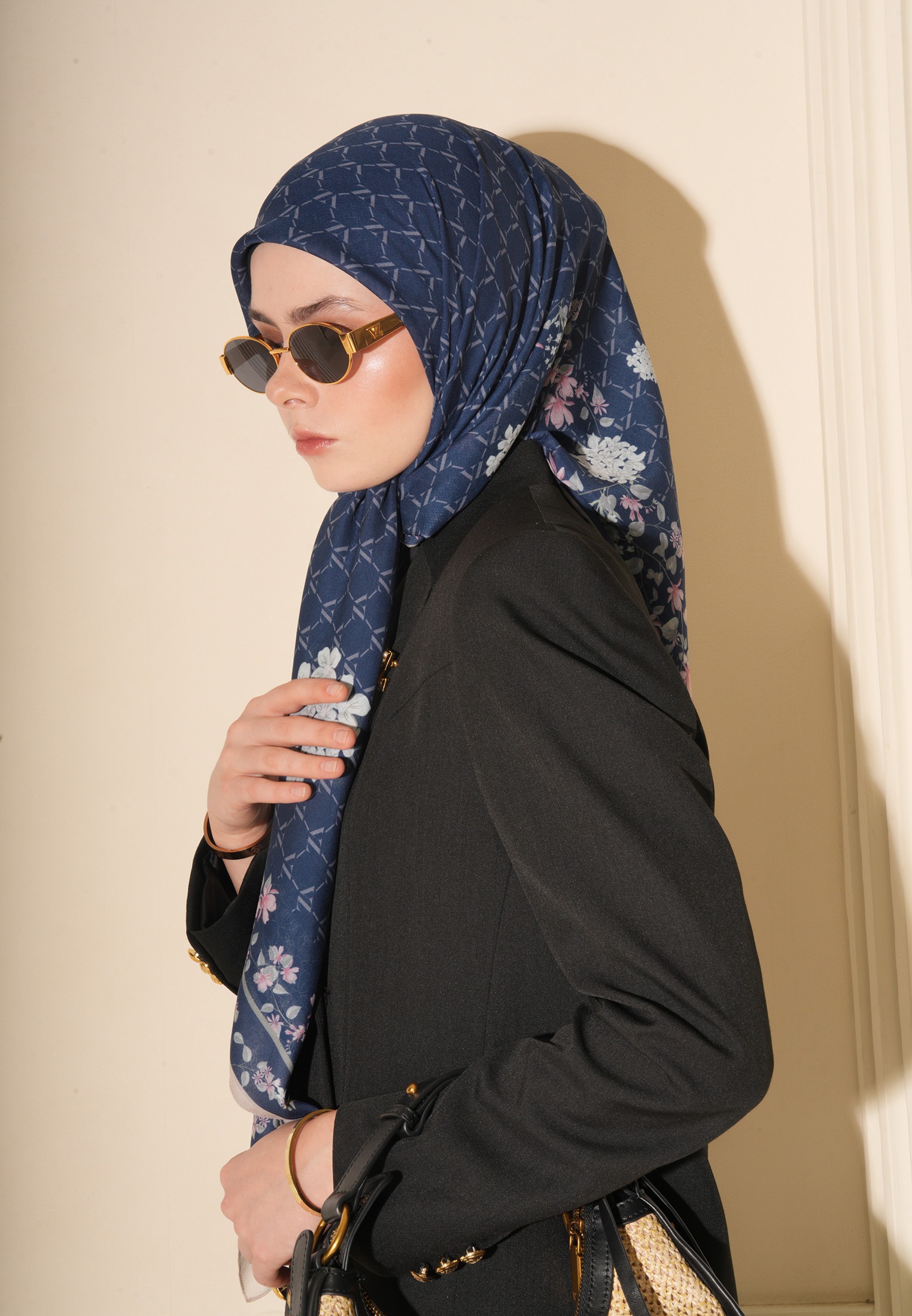 SEVERINE SCARF - VIVI ZUBEDI