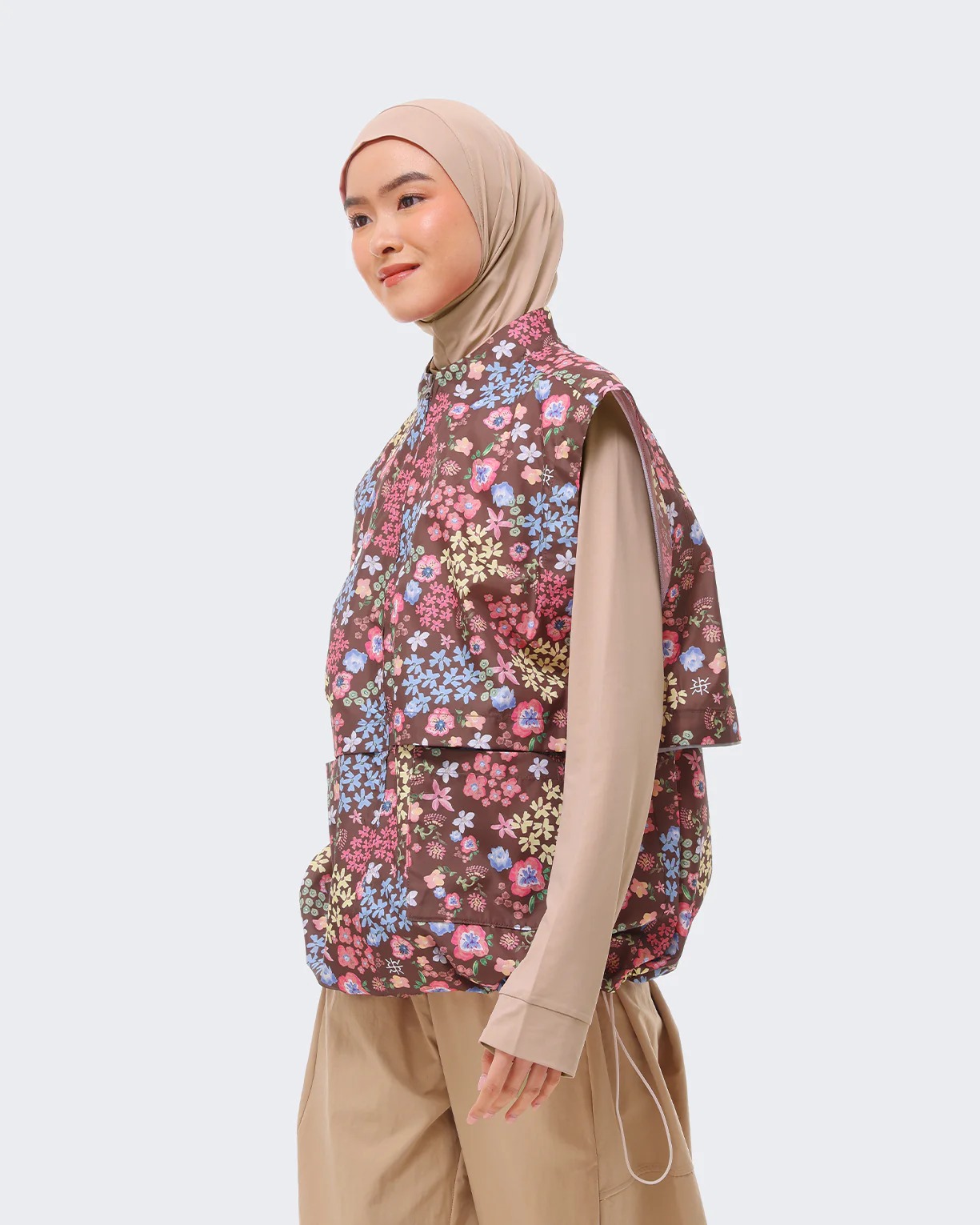 CELES VEST - RIA MIRANDA
