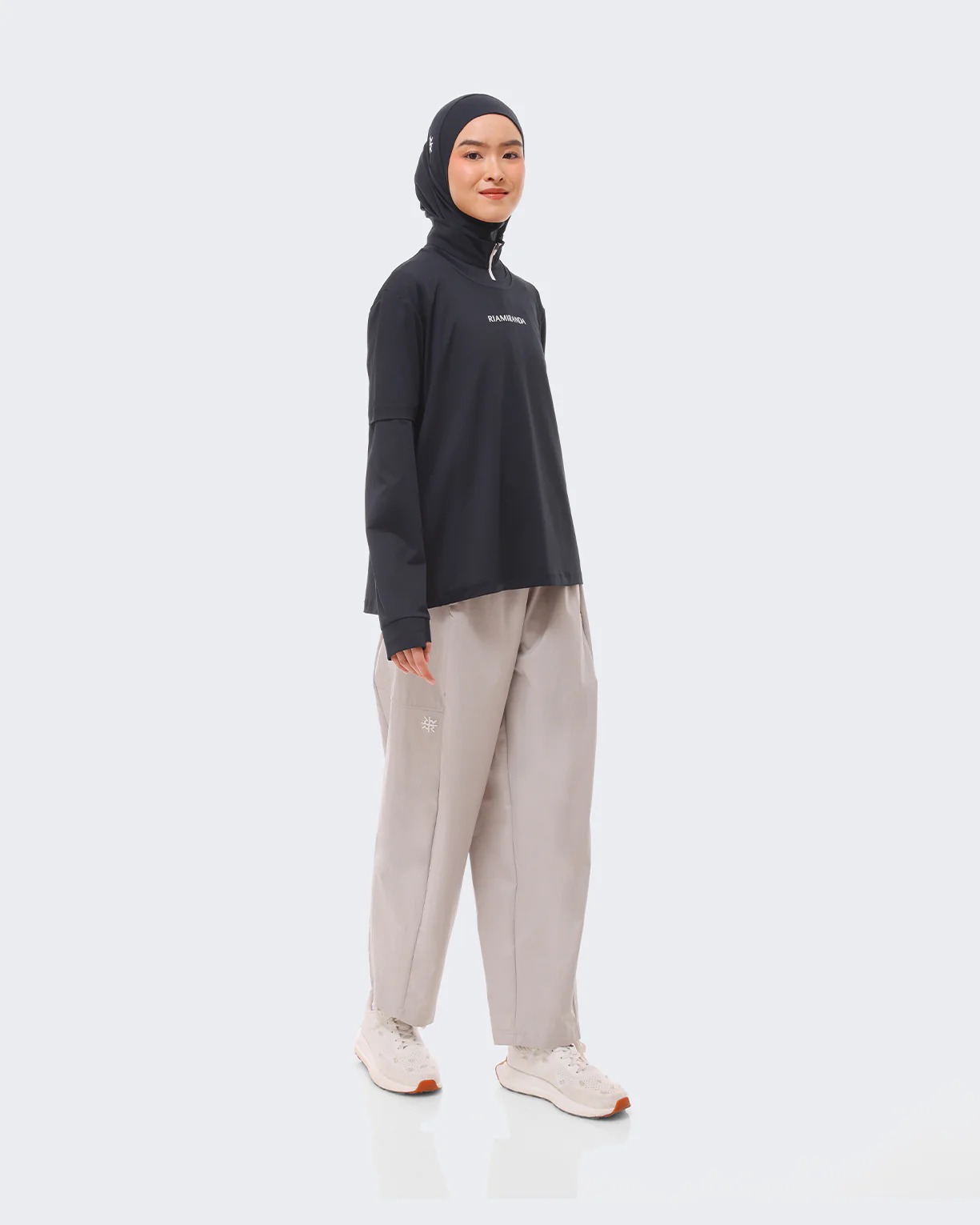 NUVIA PANTS - RIA MIRANDA