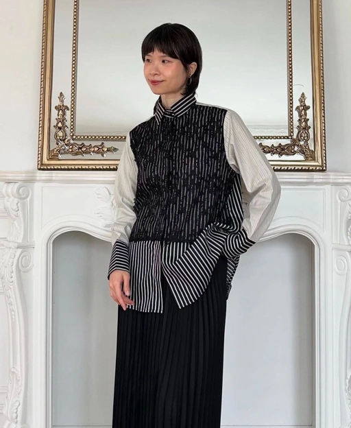 Image of SANA PRADA STRIP SHIRT - GHANIEA