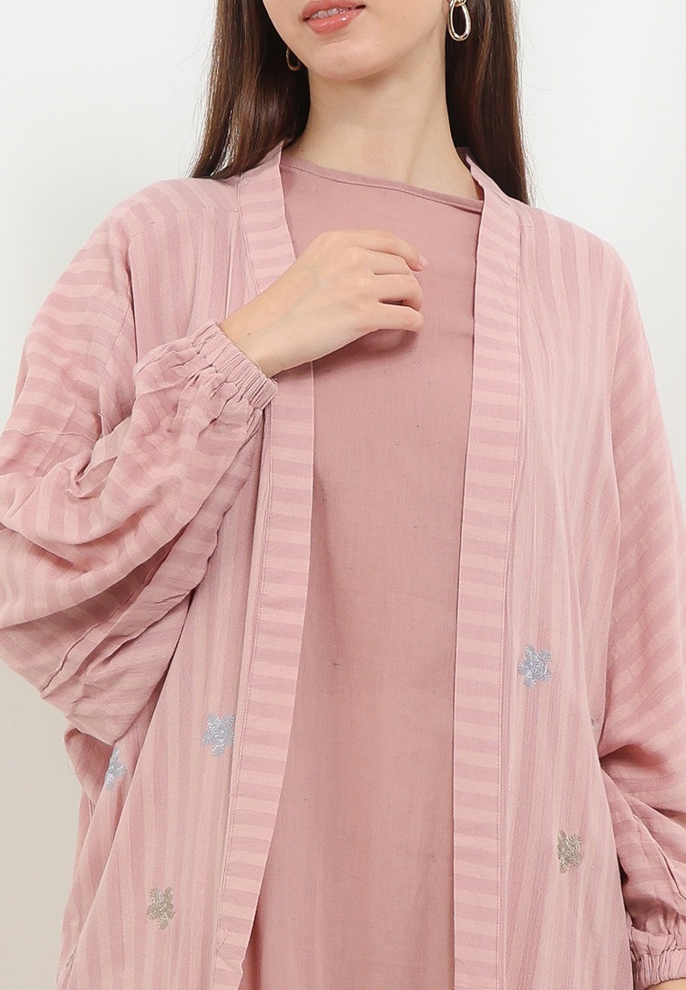 NEW ROSE OUTER - INTRESSE