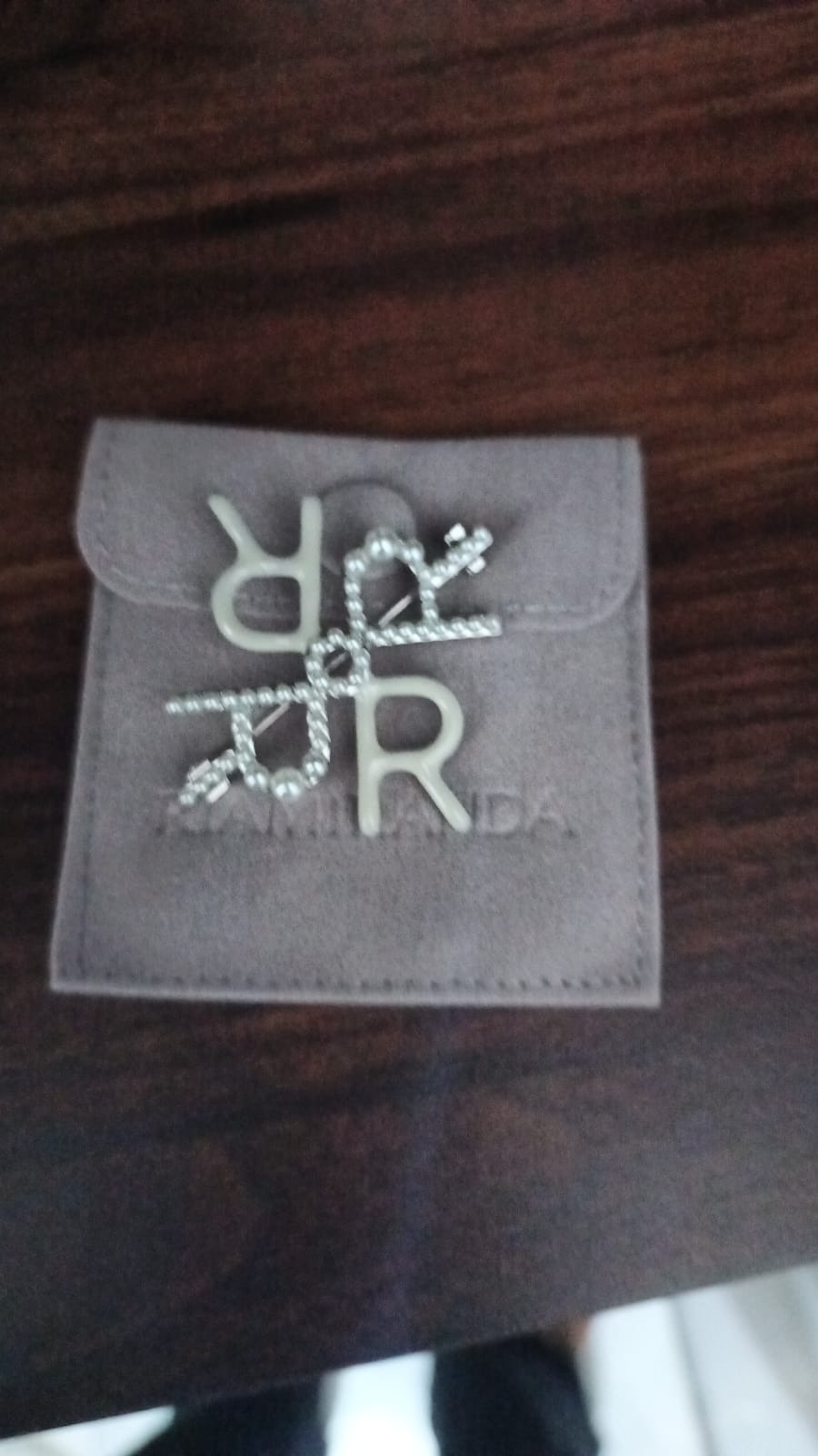YUNA BROOCH  - RIA MIRANDA