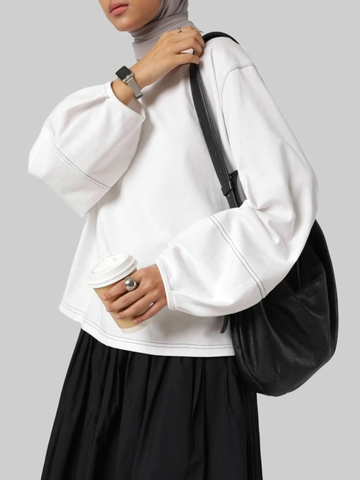 CONTRAST STITCH PUFFY TEE - SABAMODEST
