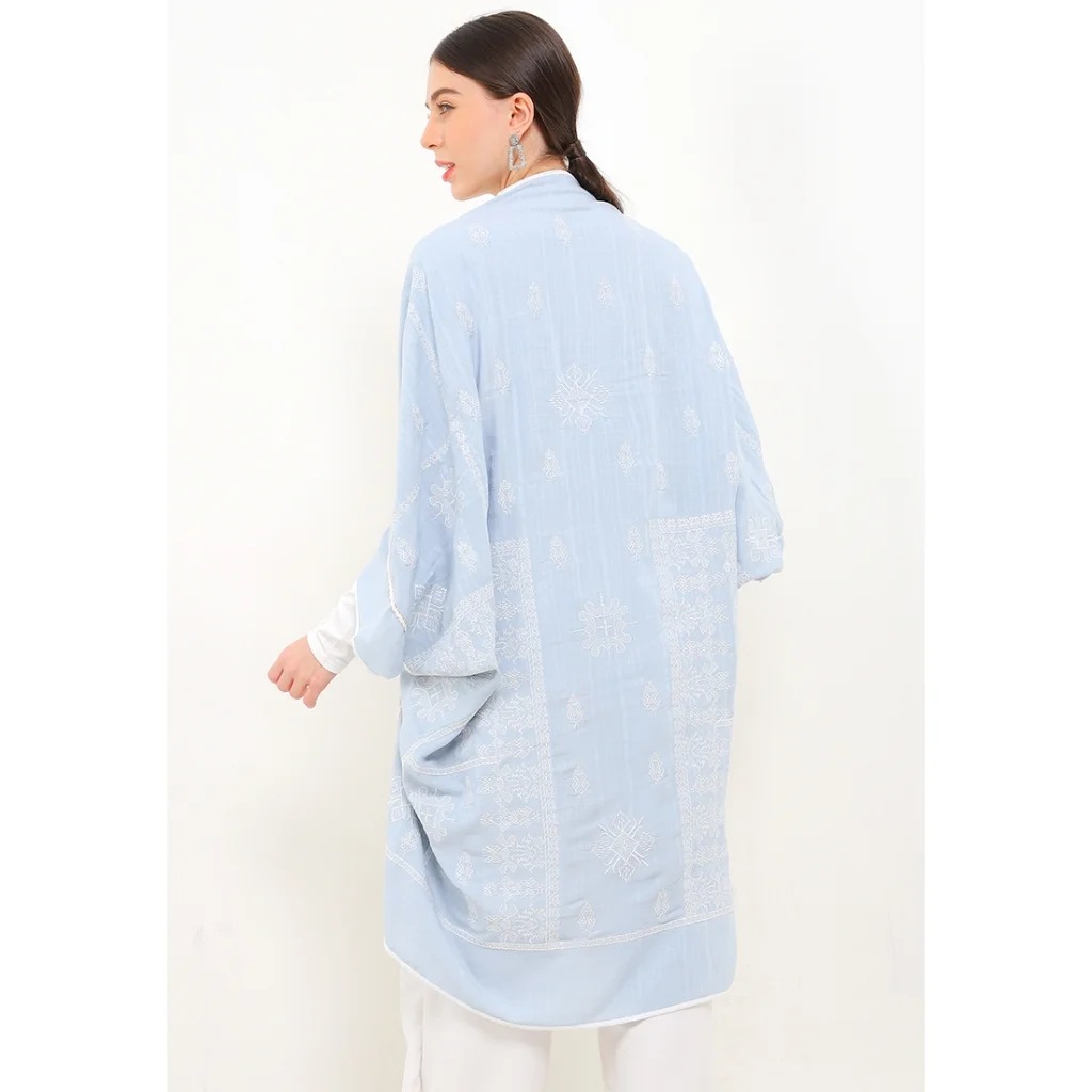 DIVINITY OUTER - INTRESSE
