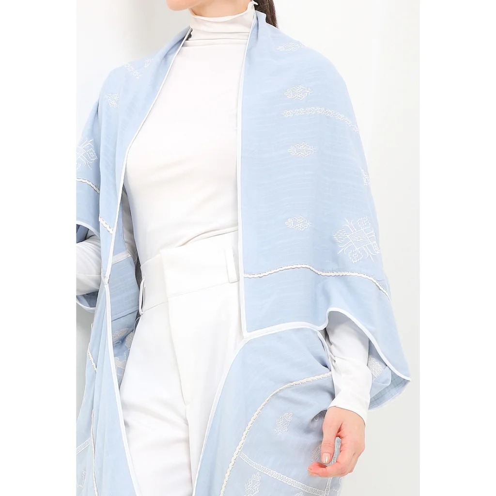 DIVINITY OUTER - INTRESSE