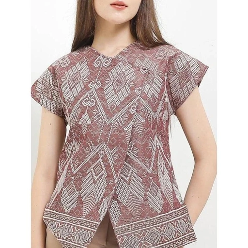 Image of TANA DAYANG VEST - INTRESSE