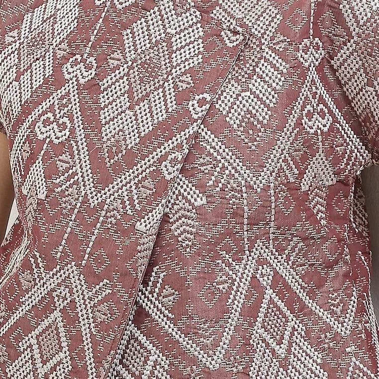 TANA DAYANG VEST - INTRESSE
