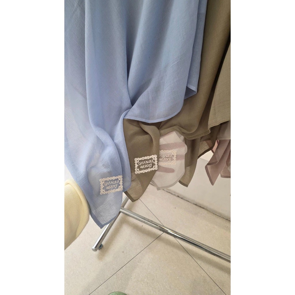 PLAIN  LACE CHIFFON KHIMAR BANDANA - GHANIEA