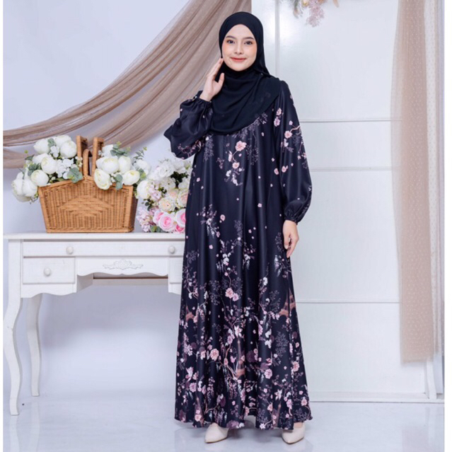 Kiciks - Dress Only Paris Van Java
