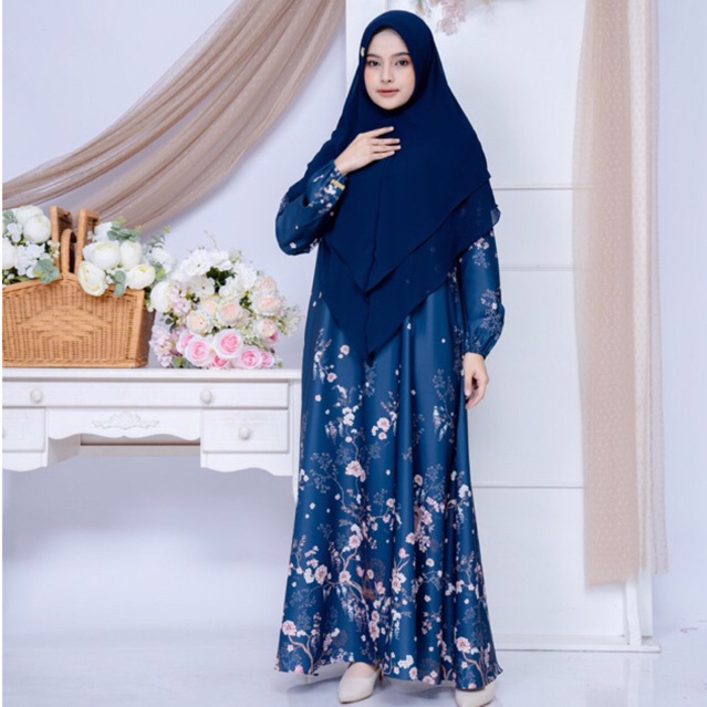 Kiciks - Dress Only Paris Van Java