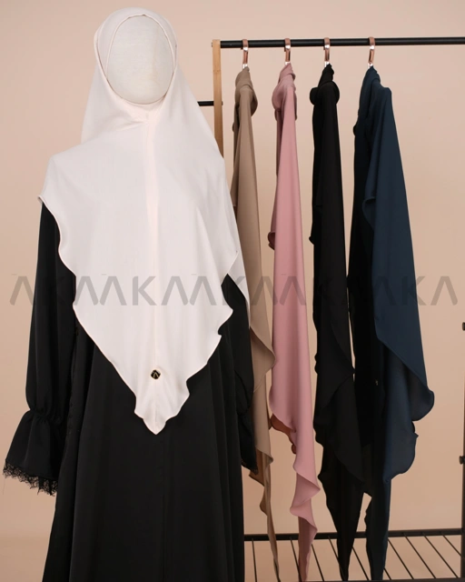 MAHRA KHIMAR