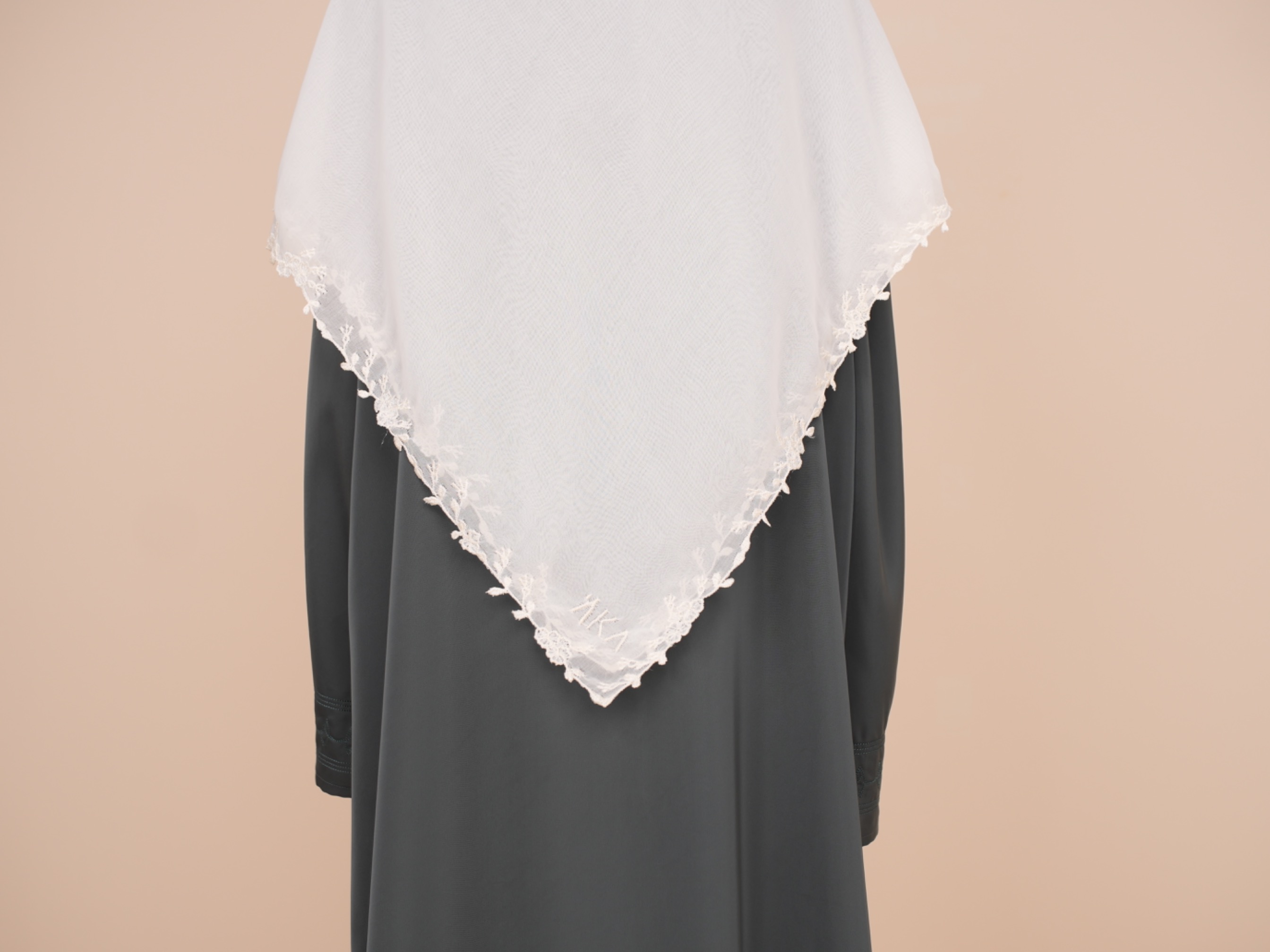 Meniti Syar'i - Vanilla Lace