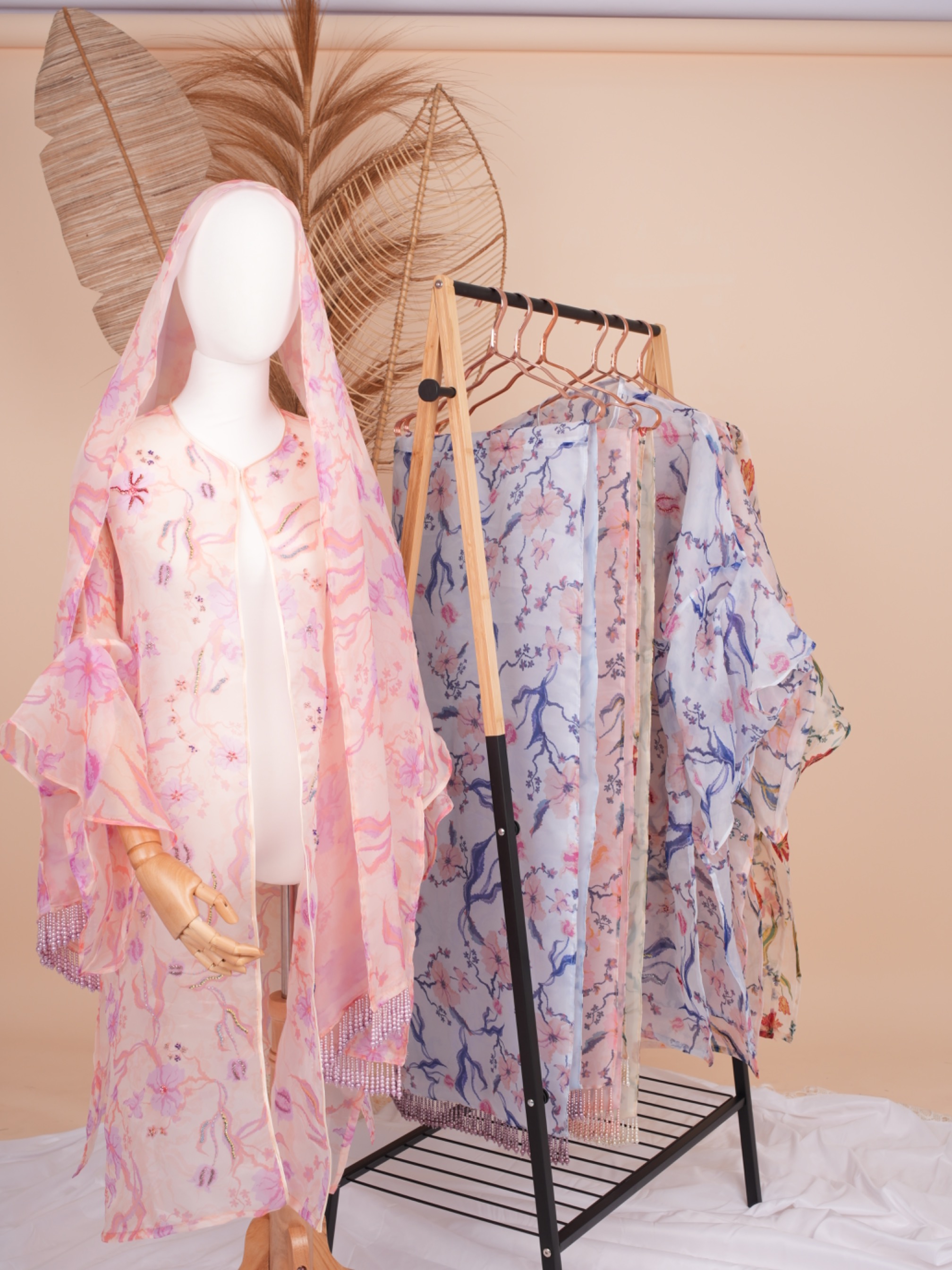 SAFFIRA OUTER
